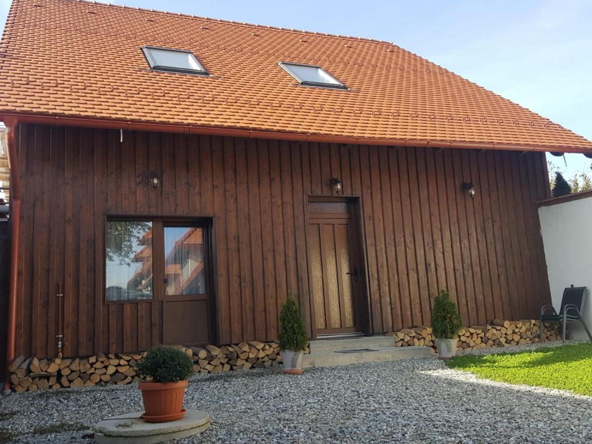 Hotel Casa Sura Sasilor Sibiu Esterno foto